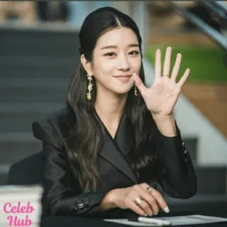 👋 ed0c2489 Celeb Hub femme, actrice, portrait, célébrité, main, sourire telegram sticker