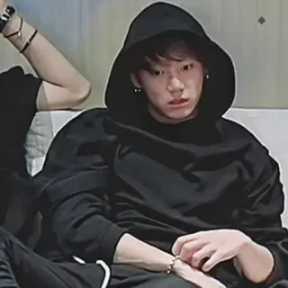 🧷 f2aa52ca personne, sweat à capuche, portrait, vêtement, homme telegram sticker