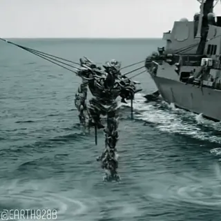 🌊 82274008 robot, navire, eau, mer, militaire, guerre whatsapp sticker