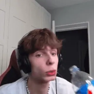 🥤 5f7c7b8e whatsapp sticker