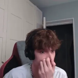 🤔 ae27a6f3 whatsapp sticker