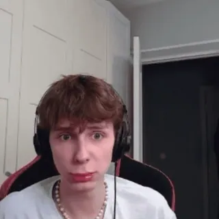 😳 c9846cd3 whatsapp sticker