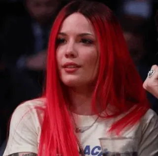 ✨ 5701390f Halsey chanteur, musicien, femme, cheveux roux, célébrité whatsapp sticker