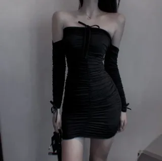 🧸 6b5a6a3f gaun, gaun hitam, mode, pakaian, fashion wanita telegram sticker