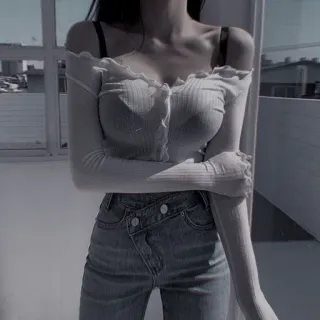 🧸 ee4e291c wanita, bralette, jeans, pakaian, tubuh telegram sticker