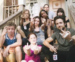 🖕 1470d3ca Shameless descarado, serie, familia, dedo corazón, ofensivo telegram sticker