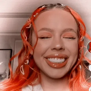 🥰 7f68151f chân dung, phụ nữ, tóc đỏ, nụ cười, khuôn mặt, trang điểm telegram sticker