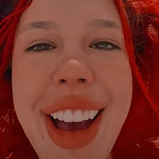 😅 e1b9c69f người, phụ nữ, khuôn mặt, tóc đỏ, chân dung telegram sticker