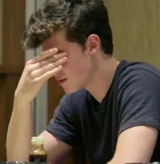 🤦 85d2ce4c persona, triste, facepalm, arrabbiato, mano in faccia whatsapp sticker