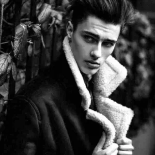 🖤 300daf73 男性, モデル, 白黒, ポートレート, ファッション, コート telegram sticker