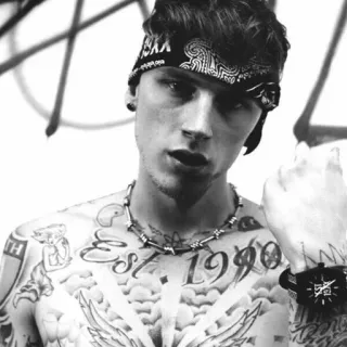 😏 b697920a Machine Gun Kelly Est. 1990 タトゥー, 男性, ポートレート, 歌手, MGK, Machine Gun Kelly telegram sticker