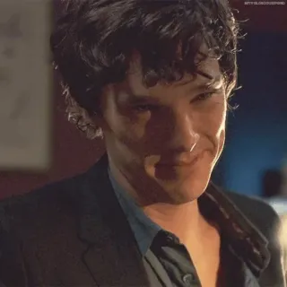 ⏳ c2c8e9a5 Sherlock Holmes Sherlock (BBC) benedict cumberbatch, sherlock, sonrisa irónica, bbc, serie de tv telegram sticker