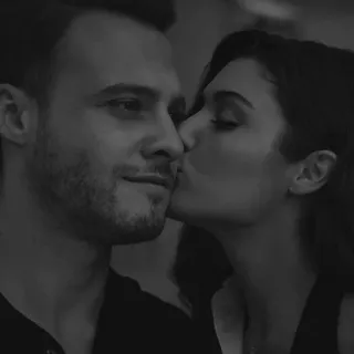 ♥️ 11c466a1 kus, koppel, liefde, romantiek, genegenheid telegram sticker