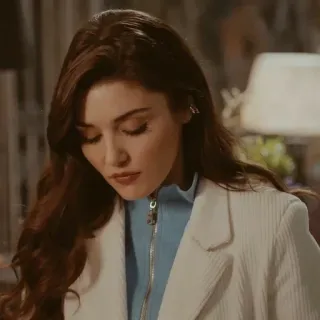 ♥️ 6253d014 vrouw, portret, brunette, mode, stijl, binnen telegram sticker