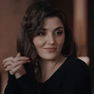 ♥️ a72a3173 vrouw, portret, persoon, actrice, glimlach, schoonheid telegram sticker