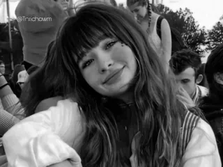 🗞 cdd25e6b @Triichowm ผู้หญิง, ผู้หญิง, ภาพเหมือน, คนดัง, ผมสีน้ำตาลเข้ม, คน telegram sticker