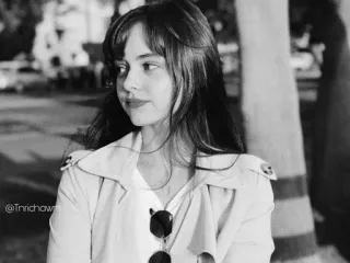 🗞 fe63ec6b @Tnrichawi ผู้หญิง, ผู้หญิง, แว่นกันแดด, กลางแจ้ง, ภาพเหมือน, คน, ขาวดำ telegram sticker