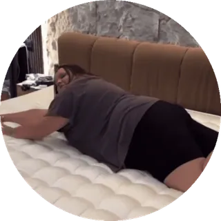 🌟 b0c25723 donna, letto, riposo, camera da letto, sdraiata telegram sticker