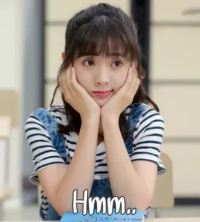 🙂 8ec5ff79 Hmm.. pensando, hmm, curioso, dubbioso, ponderando, considerando whatsapp sticker