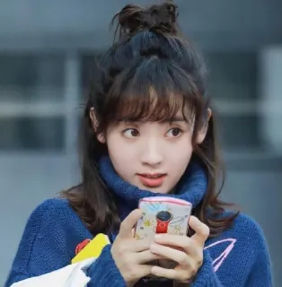 😛 8f99b66b donna, ritratto, bella, ragazza, giovane, bruna whatsapp sticker