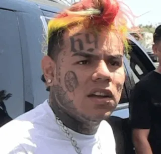 🧑‍🎤 989f3e55 Tekashi 6ix9ine rapero, música, celebridad, retrato telegram sticker