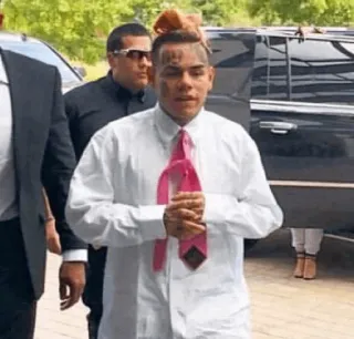 🧑‍🎤 b4f8a8d5 Tekashi69 persona, cantante, Tekashi69, rapero, celebridad telegram sticker