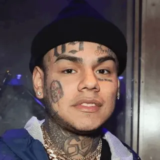 🧑‍🎤 f2b87f0d Tekashi 6ix9ine rapero, artista musical, tatuado, celebridad telegram sticker