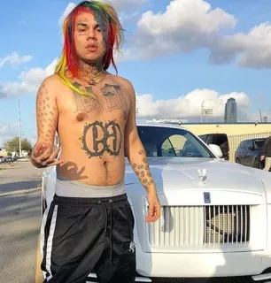 🔥 9f2cf7ee 6ix9ine rapper, tatuaggio, dito medio telegram sticker