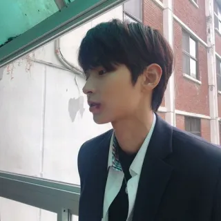 😎 7ead43ee telegram sticker