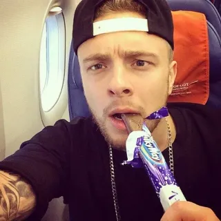 😋 d4d2cf45 man, eating, airplane, chocolate, portrait whatsapp sticker