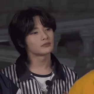 🤨 52a1be97 telegram sticker