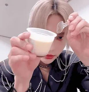 🍮 f6f75a09 telegram sticker