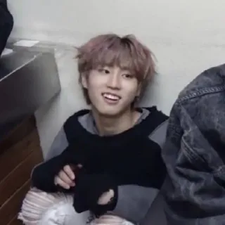 😌 10d392ba telegram sticker