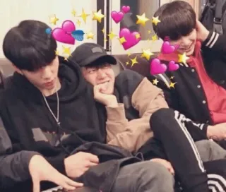 💛 7df5669e groupe, amis, affection, amour, coeurs, amitié, coréen, asiatique whatsapp sticker