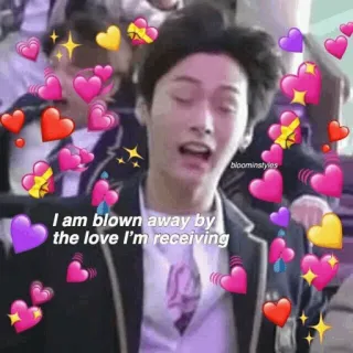 💛 9bd27705 I am blown away by the love I'm receiving amour, coeur, appréciation, soutien, affection, kpop, fan whatsapp sticker
