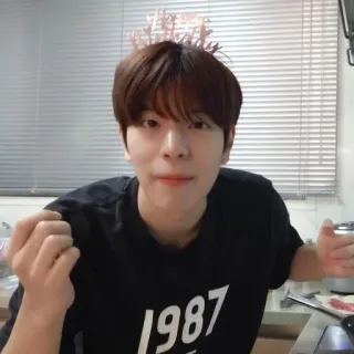 💫 464b1397 1987 telegram sticker