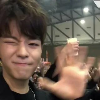 💫 8e1e9188 telegram sticker