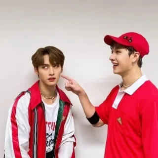 -ˏˋ stray kids(스트레이키즈) ˎˊ- :: @fStikBot whatsapp stickers