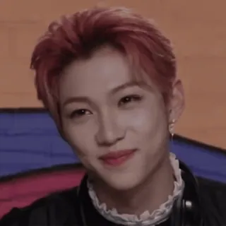 😏 2c4e3210 Felix kpop, айдол, портрет, певец, stray kids, феликс telegram sticker