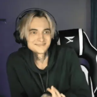 😁 6fad31d1 telegram sticker