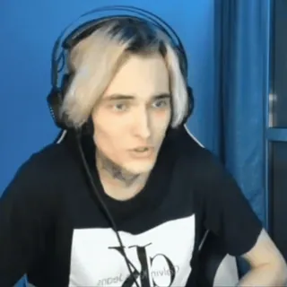 🤨 b7934186 telegram sticker