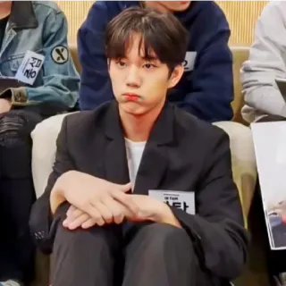 😁 ad3e98f1 telegram sticker