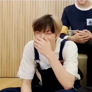 😁 f93e5f0f telegram sticker