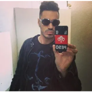 😁 f4f24e41 PESO telegram sticker