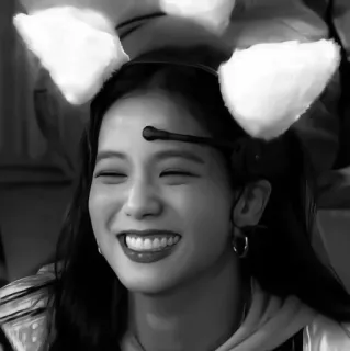 ⚓️ 6caf9485 Jisoo kpop, айдол, женщина, улыбка, счастливый, заячьи ушки telegram sticker