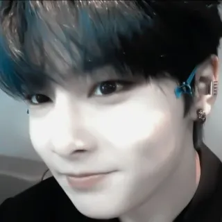 📦 8cd2e30f whatsapp sticker