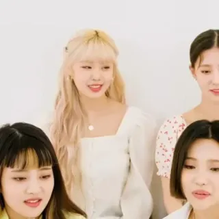 🐚 26290227 kpop, ガールズグループ, 音楽, 有名人, エンターテイメント, ポートレート, アジア人, 女性 telegram sticker