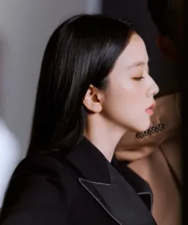 💗 c8a176b2 ผู้หญิง, ภาพเหมือน, ผมดำ, ด้านข้าง, แฟชั่น, ชุดสูท telegram sticker