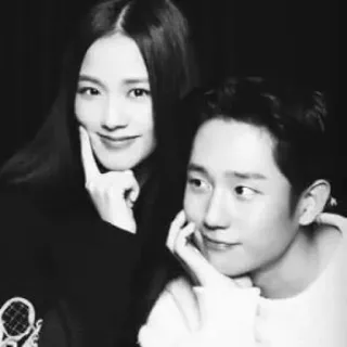 💗 e905c785 ผู้คน, คู่รัก, ภาพเหมือน, ขาวดำ, ในร่ม telegram sticker