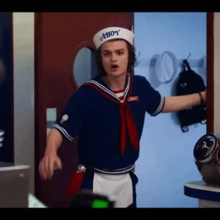 ♠️ 7ba8c866 Steve Harrington Stranger Things AHOY Стив, Очень странные дела, Эхой, Моряк, Мороженое, Scoops Ahoy whatsapp sticker